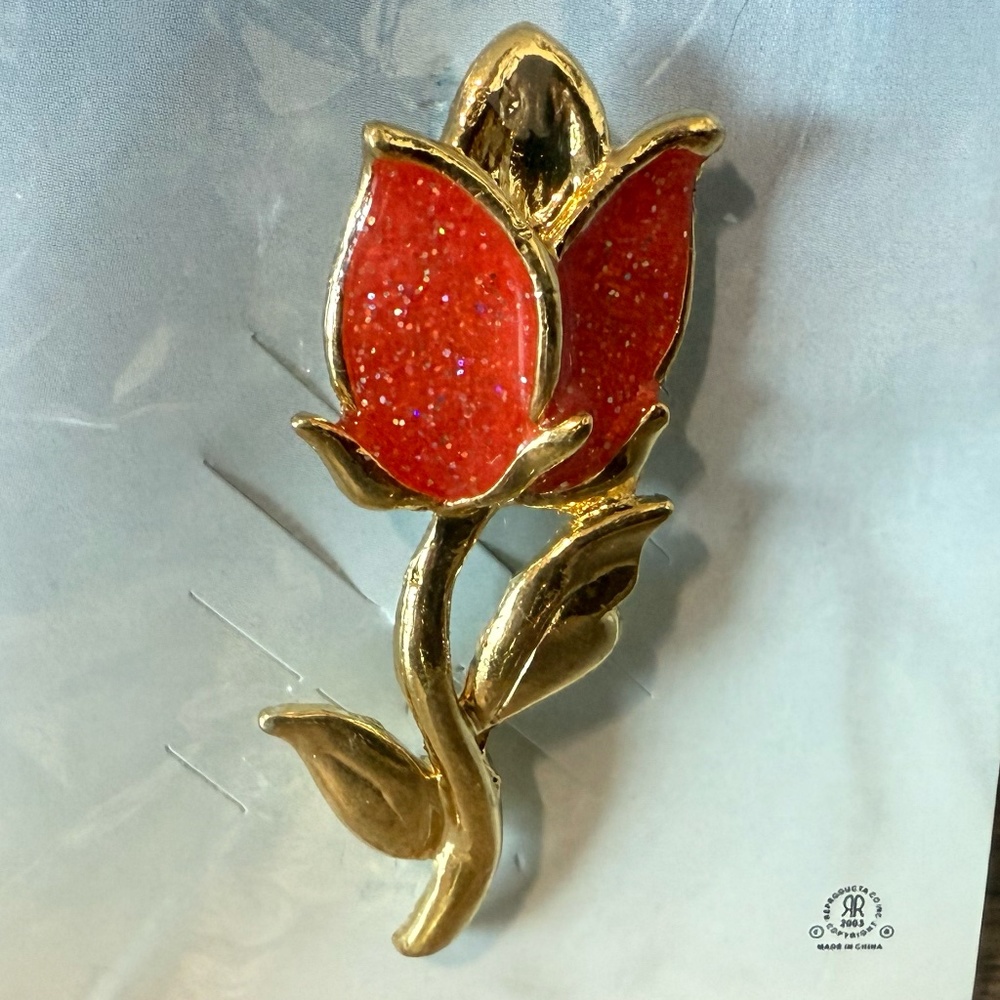 TH Flower Brooch - Picture 3 of 5